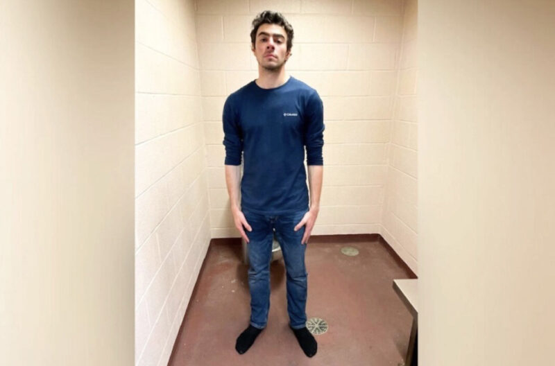 Luigi Mangione full body standing posture height reference