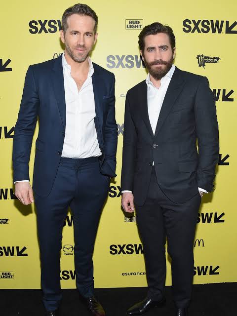 Ryan Reynolds and Jake Gyllenhaal height comparison